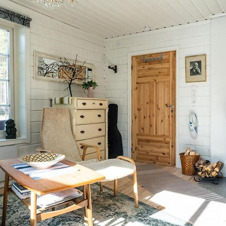 Torpet - Bed And Breakfast Med Charm Norrfjarden Exterior photo